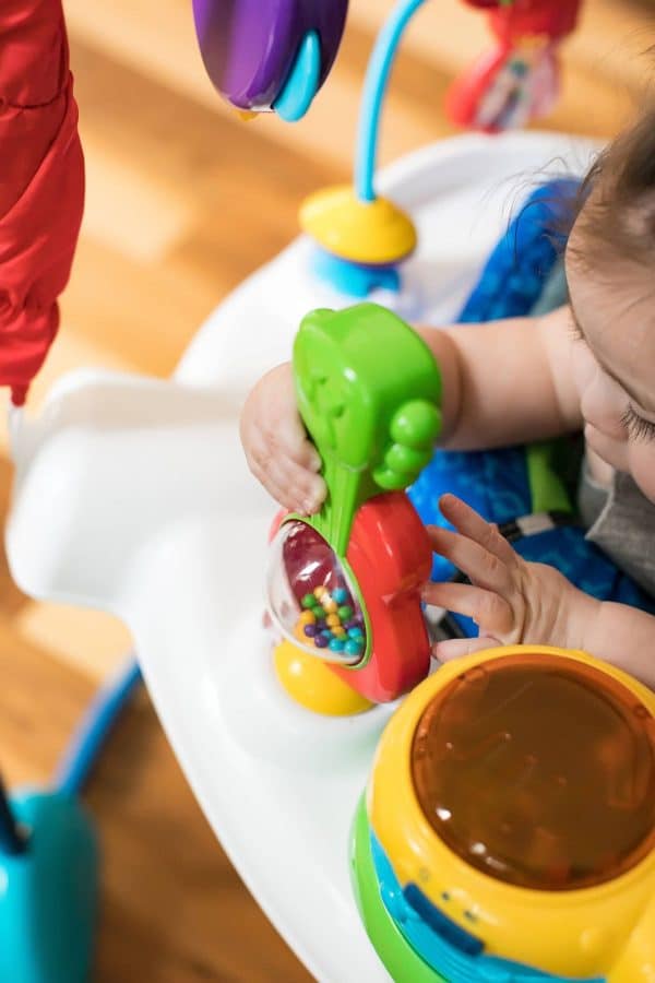 BABY EINSTEIN - Baby Einstein Aktivitets hoppelegetøj - Prisvinder - Image 8