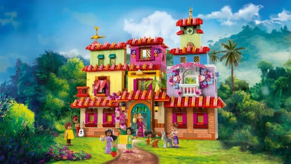 LEGO - Disney - Det magiske Madrigal-hus - Image 5