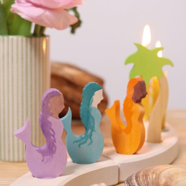 Grimms - Decorative Figure Mermaid Amber - Image 4
